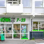 2-Bedroom Close To Everything